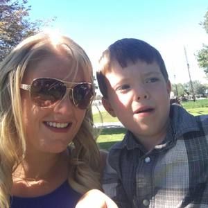 Meet your Posher, Tina